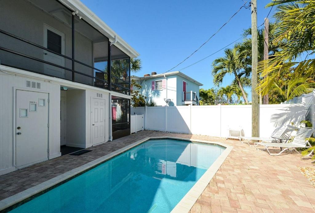 Canal 309 - Right In Siesta Key Village! Exterior foto